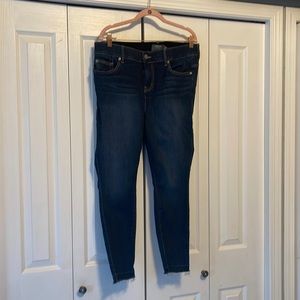 Torrid bombshell skinny jeans